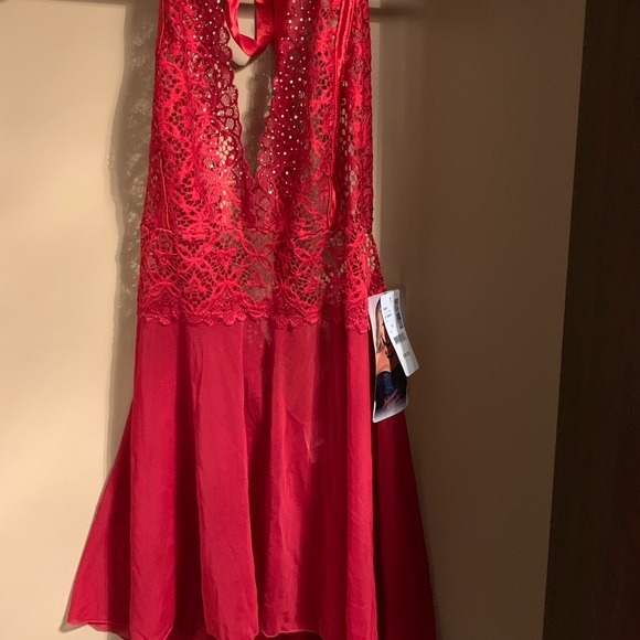 Shirley of Hollywood Chemise - Picture 2 of 4